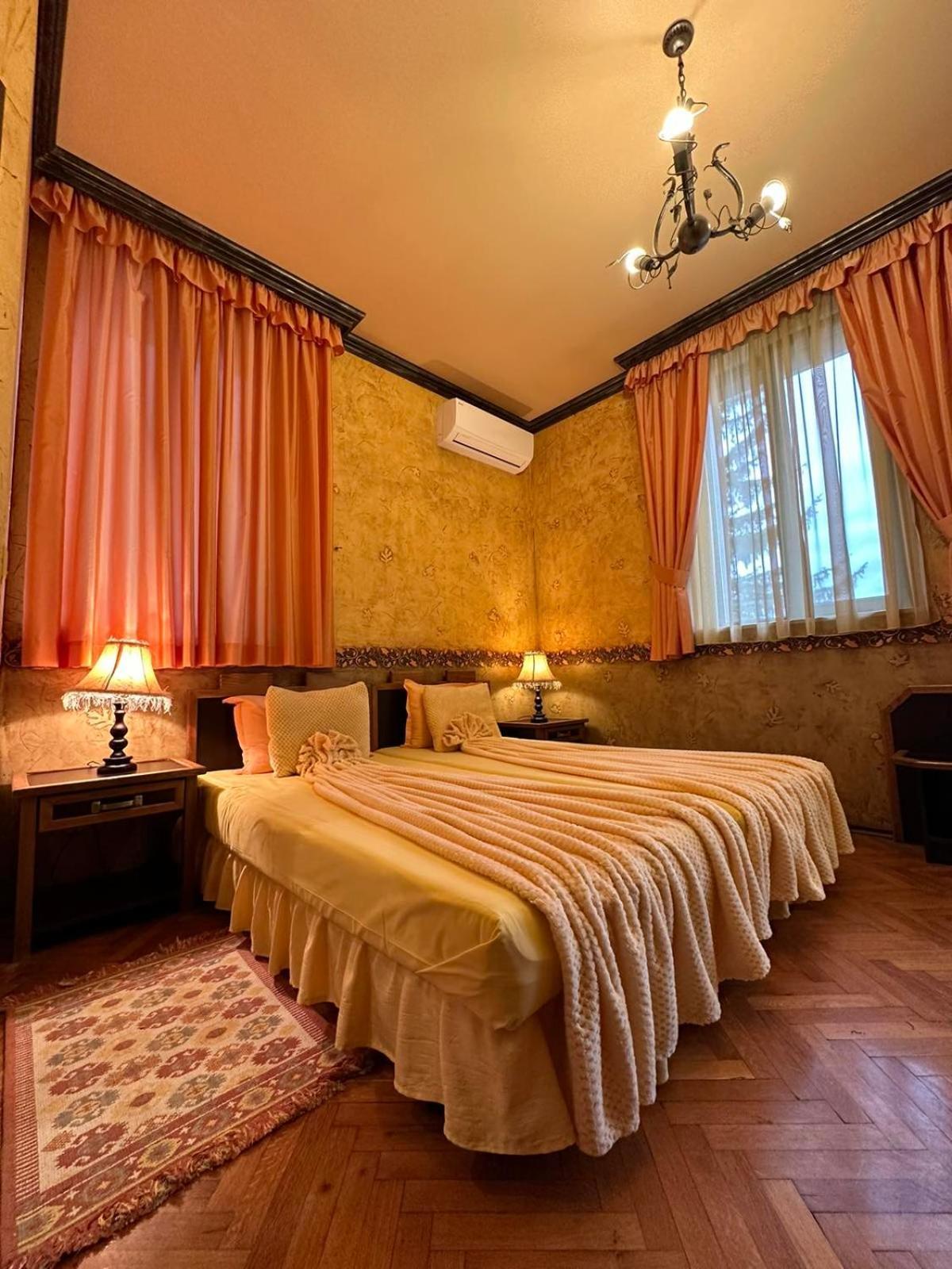 Guesthouse Petra เวลีคอเทอร์โนโว ภายนอก รูปภาพ